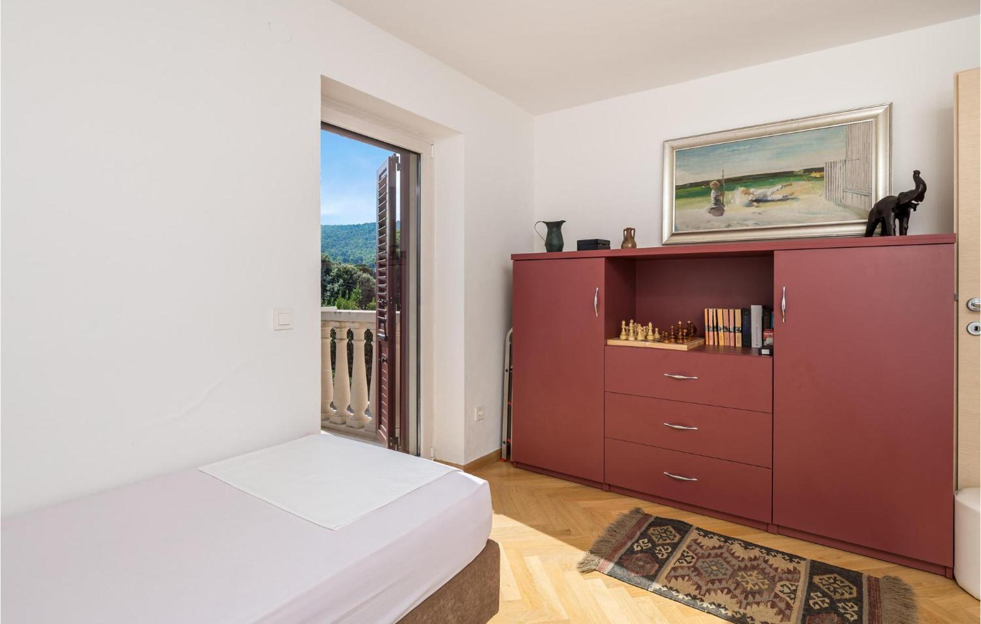 2 Bedroom Awesome Apartment In 베리로신즈 외부 사진